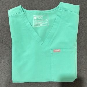 Figs surgical green Catarina one pocket top
